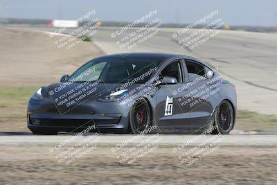 media/Oct-19-2025-Speed Ventures (Sun) [[a6e7fe67be]]/TC A/Session 2 (Outside Grapevine)/